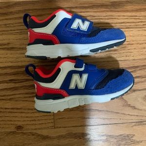 New Balance toddler sneakers